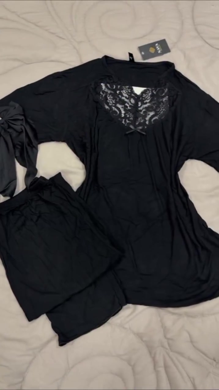 تراك فانيلة زبدة خامتة باردة كلش وينفع للصيف 
بثلاثة موديلات
القياسات كبيرة 2xl-3xl-4xl-5xl 
يوجد توصيل داخل النجف الاشرف وجميع محافظات العراق 🚗 
للتواصل والاستفسار يرجى مراسلتنا على الخاص 📩 
#النجف #محرم #بجامة #اكسبلورexplore #اكسبلور_فولو


**إذا كنت صاحب هذا الإعلان وتريد حذفه لأي سبب، رجاءا أرسل رسالة إلى الدعم الفني**