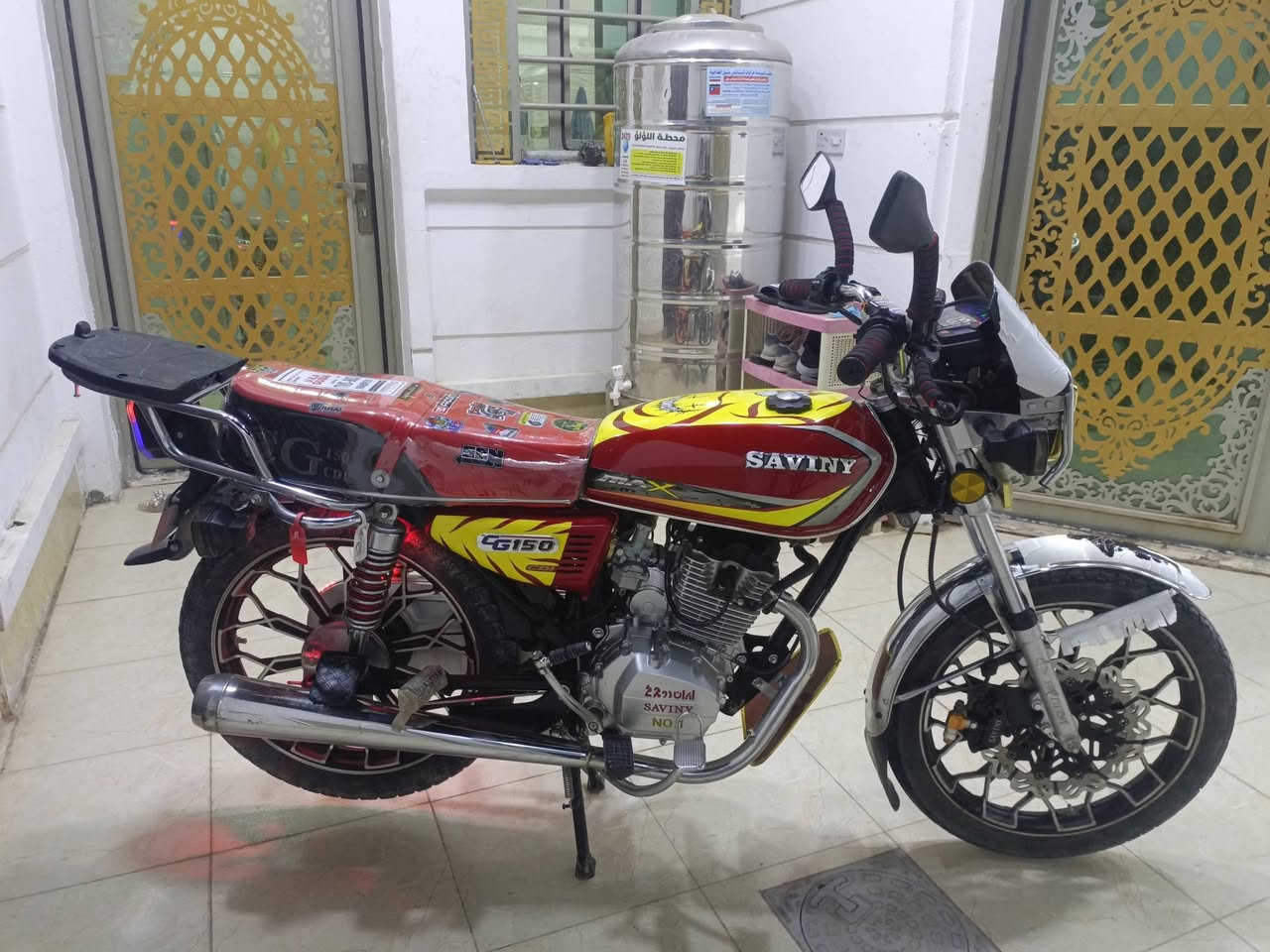 ياالله سلام عليكم اخوتي دراجه سيفان محرك150موديل 2024 بيه منفيس فقط دراجه فول ريمود تشغيل عن بعد وتشغيل بصمه ودراجه مرتبه عل ٱڅڑ م̷ـــِْن كلشي ماتحط ربع عليه ونضافه فول زيرو بعده وكفاله عامه وتجي تفحص وين ماتريد مصارلها هواي من نشدت تاخذه جنيه تنساها للبيع او مراوس سعر 850وبيه مجال والموشراي فدوه اروحله لايعلق ويكسر بسعره مكاني 5كيلو للستفسار ***********
