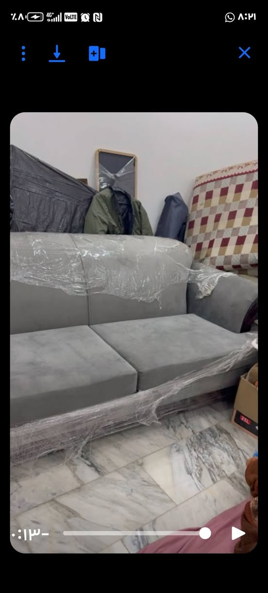 تخم من الامارت ثلاثيه وثنائيه اثنين وكرسي دزاين اوربي سبب البيع صغر المكان صغر المكان *********** وات ساب
