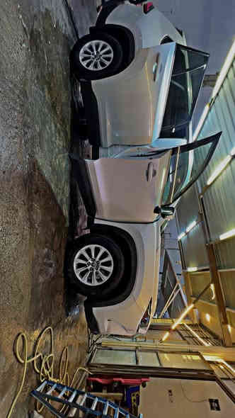 السلام عليكم 
 للبيع 
تويوتا كراند هايلندر   كليين تايتل فقط دعامية صبغ
هايبرد 2.5 
هايبرد 
فئة XLE 
فول عدا الفتحة 
جلد
بصمة
كراسي كهرباء
رادرات مانع تصادم 
تحديد مسار 
شاشة
كامرا
تدفئة كشنات
كشن منفصل 
زنون 
هندبريك اوتو 
3 وضعيات قيادة 
وبيها هواية مواصفات 
ماشية 14 الف 

حادثها بارد فقط 
بارد بلباب والجاملغ وبارد ب قبق الجنطة كلش قليل 
السيارة كليين  بدون قطرة صبغ  وصور الحادث بل منشور 

ايرباك بردة والكشن عكس السائق مرجع وشغال 

بدون رقم رقمها مجاني على الدولة 

مكاني بغداد حي الخضراء 

***********
