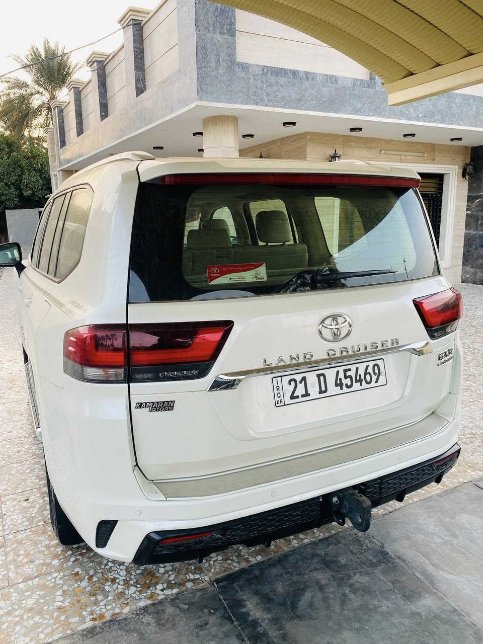 السلام عليكم اخواني الاعزاء للبيع لاندكروز موديل 2024 لمتدد شركة ساز ام الضمان ماشية 9 تالاف حقيقي وضع الزيرو كفالة عامة من كلشي رقم سليمانية سنوية بأسمي شرط التحويل السيارة 6 سلندر محرك 4 تالاف تنفس طبيعي فول مواصفات عارضها 740 ورقة قفل نهائي مكاني بغداد المدائن اي استفسار 
***********
