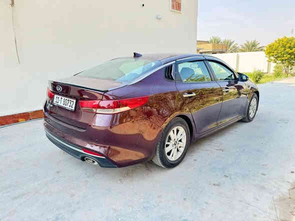 السلام عليم كيه اوبتمه مديل 2016وارد أمريكي🇺🇸🗽 السياره رقم بغداد بسمي جديد تحويل مباشرة جاهزه من كول النواحي مكينه تبريد حداديه تخم تاير كله جديد استخدام شخصي بيه, 3قطع الأمامية والبدنه مال اللغد شي جداً بسيط مكاني حله السعر 110وبيه شي جداً بسيط *********** حلة
