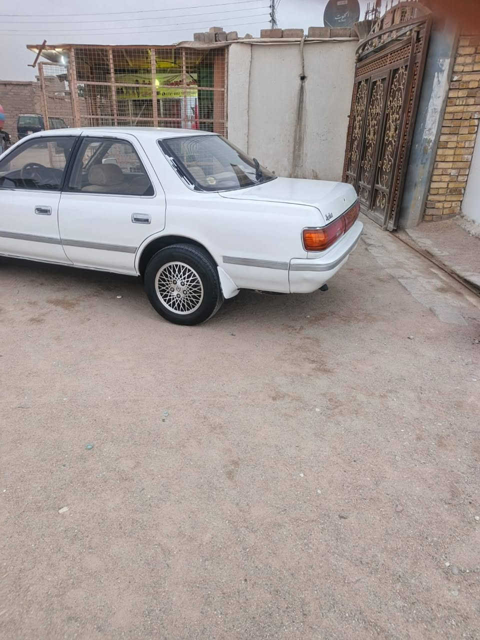 السلام عليكم  سياره كرسته کصيف بسمي دكفوله كفاله عامه رقم بصيره مشروع وطني باسمي رقم الهاتف  *********** مكانه في البصره
