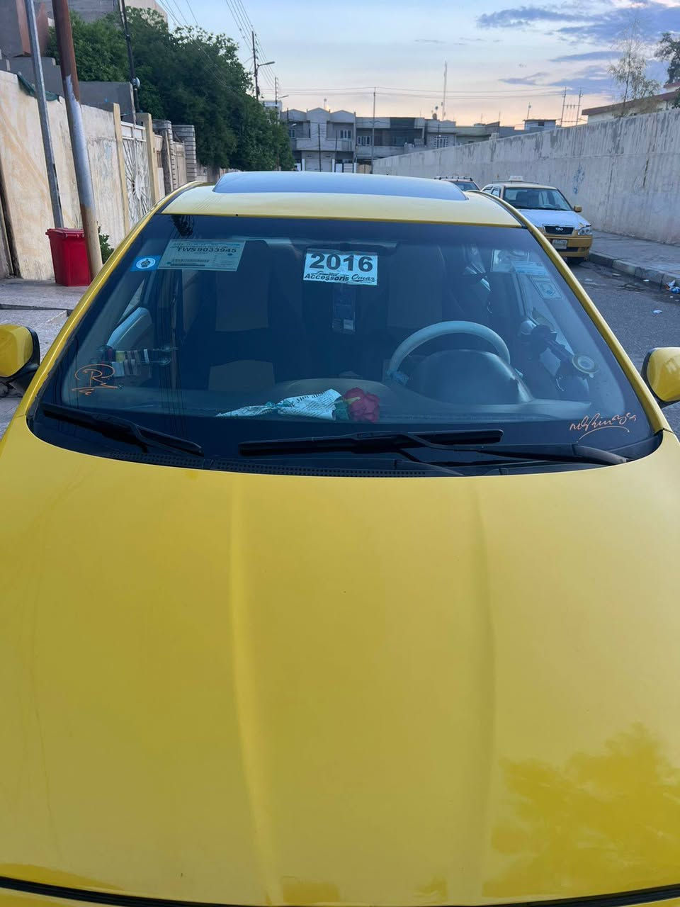 السلام عليكم اكسنت ٢٠١٥ خليجي فووول مواصفات فتحه سقف تحكمات داخل لونين تبريد تدفئه شرط كير ومحرك ١٦دووش كير atضررها جاملغ امامي بدون شواصي شرط باسمي سنويه وهزه جديد منضومه زينول كامله 90 وبيها مجال وترهم مراوس خصوصي شعندك نزل بل تعليقات .


**إذا كنت صاحب هذا الإعلان وتريد حذفه لأي سبب، رجاءا أرسل رسالة إلى الدعم الفني**