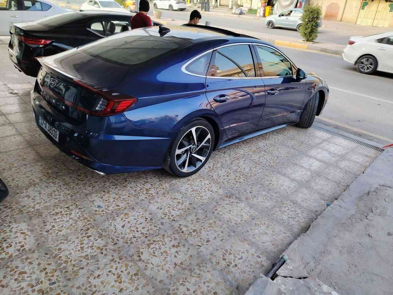 السلام عليكم
سوناتا 2022 فول
بنوراما 
كشنات جلد 
تدفئه كراسي 
كرسي كهربائي 
تبريد بيانو 
شاشه دجتل وشاشه كبيره
رادرات امامي خلفي
تحديد مسار 
قياده اليه وتحكم الَي
سايد بريك بصمه
مثبت سرعه ذكي متفاعل 
جنطه ذكيه تفتح عند الاقتراب
اناره ذكيه تفاعليه تحجب الرؤيه في العالي للسيارات من مجانب العكسي
٤ عدسات اناره
سماعات بوز ودمام 
وضعيات قياده 
وباقي مواصفات معروفه
ماشيه ٥١ الف 
حادث قبق جنطه 
بجم كبس بدون ارباك مكفول 
مكينه 1600 تيربو مكفوله
١٧٧
رقم مثنئ حره باسمي تحول مباشر
***********
او مراوس شكل جديد
