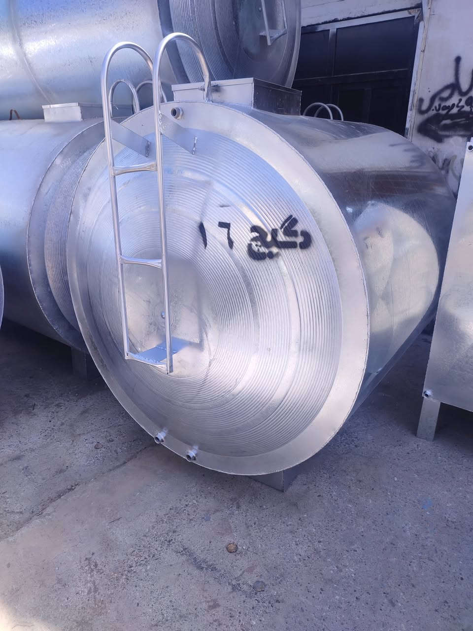 معمل تانكيات في اربيل يوجد لدينا توصيل وتساب ***********

