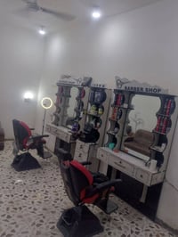 غراض محل كامله للبيع اي ستفسار  07716065154