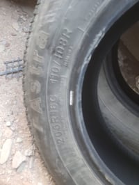 طخم تاير مستعمل صيني للبيع  07705647678