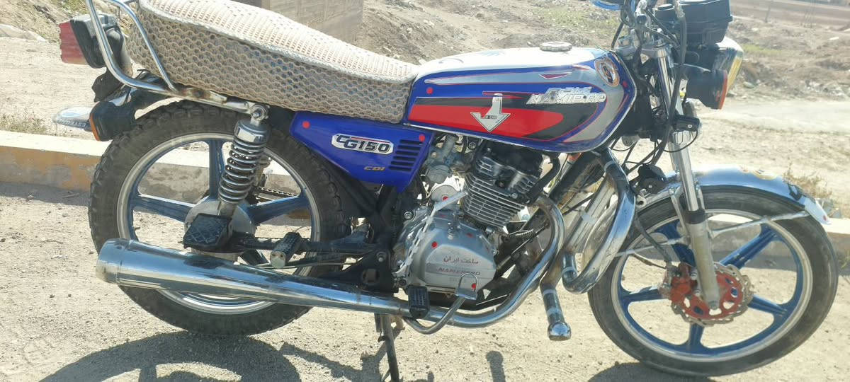 السلام عليكم نامه برو موديل 20 
5گير موطور كامل ونضيف  
بيع مابيع شعندك مراوس نزل...


**إذا كنت صاحب هذا الإعلان وتريد حذفه لأي سبب، رجاءا أرسل رسالة إلى الدعم الفني**