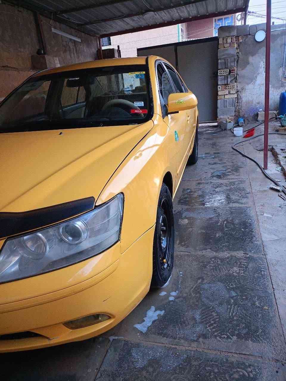 السلام عليكم  سوناتا للبيع 2009 وارد اخليجي  جاملغ مامي مبدل بدون دواخل مكينه 2400 منظومه غاز. السياره خير من الله نقص بس تبريد  رقم ديالى بااسمي  تحويل ثاني يوم  السعر 80وبيه مجال مكان السياره بغداد النهروان   رقم الموبايل ***********
