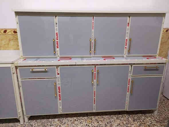 كونتر مترتين ٣قطع وياه سنك مرمر ب360 الف بس تفصيل خاص لعنوان ابو لخصيب بهادريه اكو خدمت توصيل بكروه 
*********** البصرة
