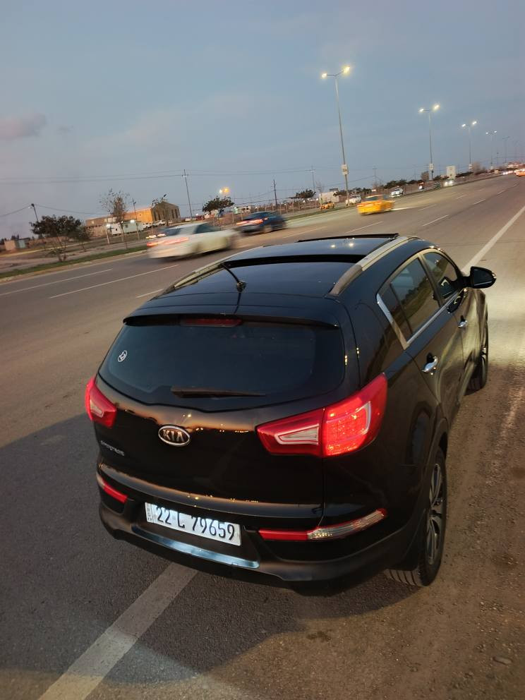 كيا سبورتاج موديل 2012
فول مواصفات بدون صبخ 
كير محرك تحويل شرط سنويه و رقم جديد
كوبون بنزين ويا مكان كركوك
سعر 128 بيها مجال قليل
***********
*********** كركوك, العراق
