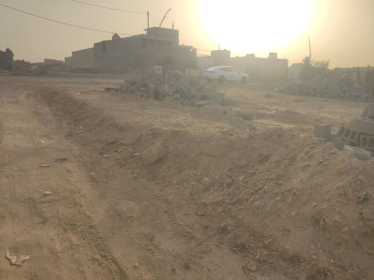 قطعة ارض ٤٠٠م.. السعر الكلي 30مليون.. يباع نصها.. ركن طابو زراعي سند 25للبيع العنوان كوفه شارع المعمل. كريشات. قرب مدرسة هاني بن عروه. قرب الروفه للاستفسار الاتصال على الرقم ***********يوجد واتساب او على الخاص
