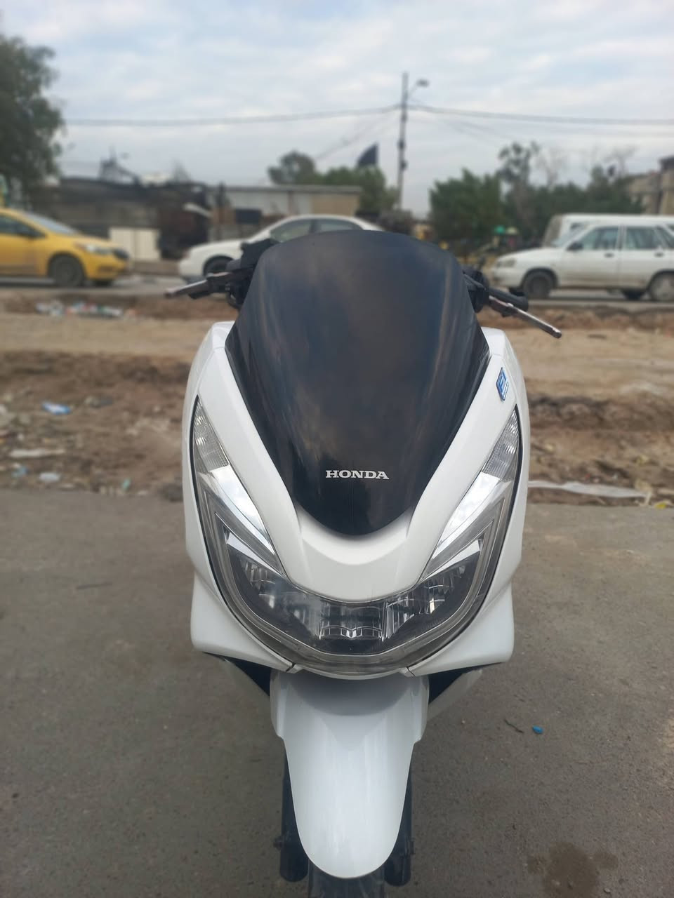 السلام عليكم دراجه بي سي اكس
جيل ثاني مكينه بلاد مامفتوحه ماشيه ٣١
كهربائيات كشي شغال بيه 
السعر مليون ونص 
مكاني بغداد حي النصر 
***********
