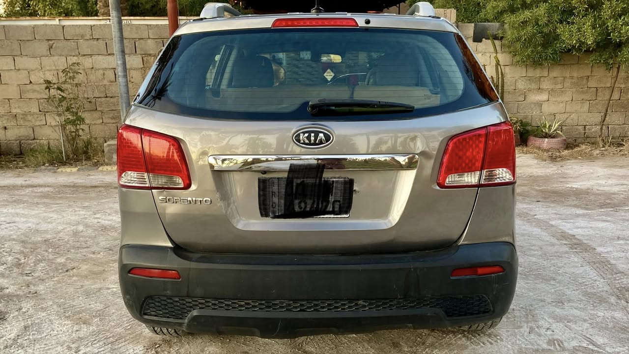 سورنتو 2013وارد امريكي للبيع 
السعر 155
للاستفسار 
***********
العنوان بابل المسيب
