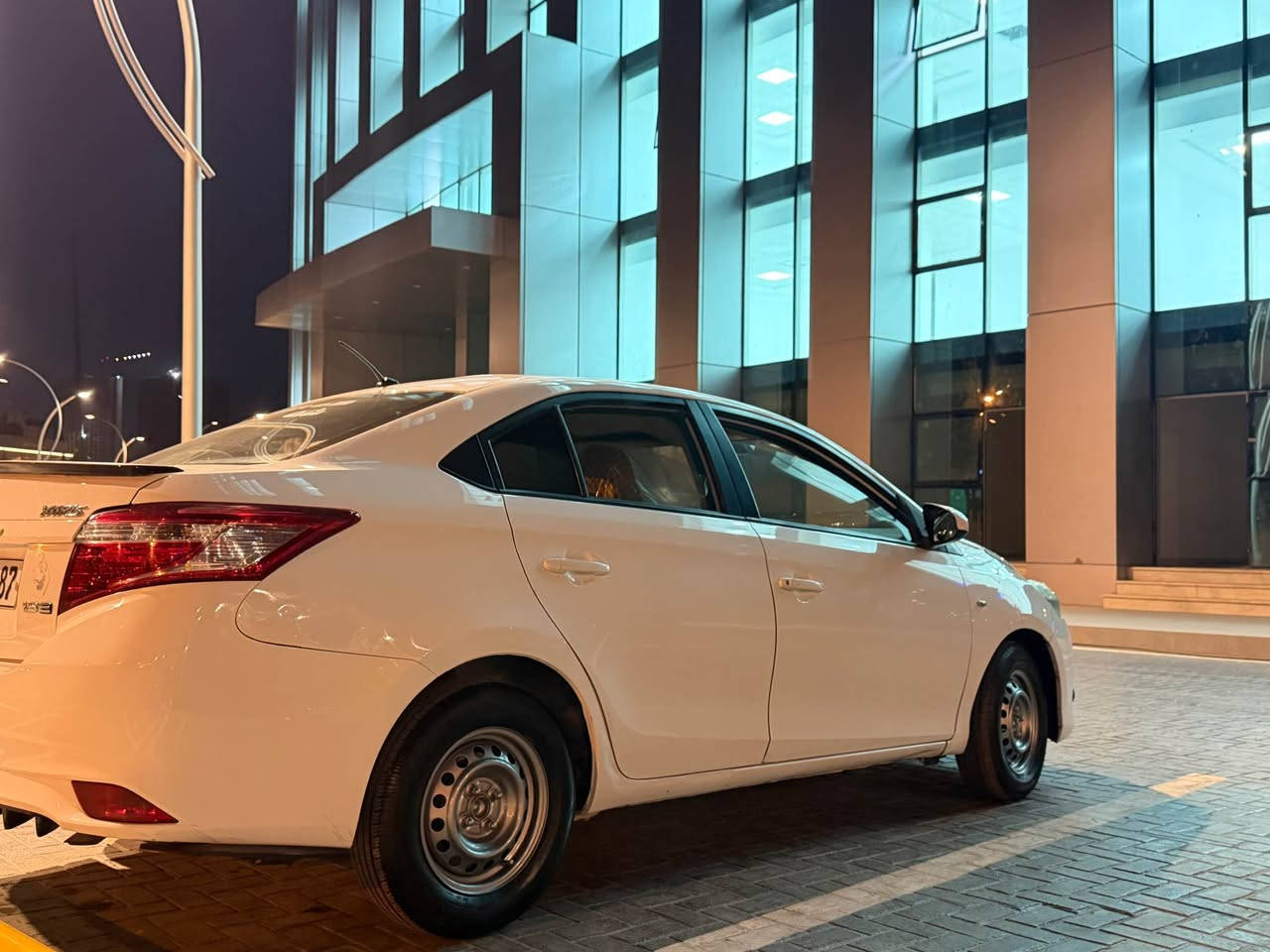 بۆ فرۆشتن تویتا یارس مۆدیل 2016سبی به‌فری گیرو مه‌كینه‌ به‌شه‌رت سایه‌ره‌كا تابلی جوانو ریكا مه‌كینه‌ گه‌ورا مه‌كینه‌ ره‌ش بیلاد سایه‌ره‌كا ٣پارجه‌ سوبوخه‌ بی ژۆری بێ ئیرباگ پشت و پێش كه‌پس سایه‌ره‌كا یه‌ك داسته‌ 178هه‌زار حه‌ قكی رۆشتواهی بن داست خۆمه‌ سه‌ناوی شتی هه‌موو نیویا تا 28باناو خۆمه‌ سایه‌ره‌كا ته‌قه‌و ره‌قه‌ی به‌شه‌رت چوار تایه‌و ویل لۆكی له‌سه‌ره‌ سایه‌ره‌كا ناو زاردا جام كارابا ئاوینه‌ كارابای هه‌موو به‌شه‌رت لایت هه‌موو زینۆن له‌سه‌ره‌ سایه‌ره‌كا باناو كردنو تحویل غه‌رامه‌ به‌شه‌رت شوین هه‌ولیر ژ:م***********واستاپ ڤایبه‌ری له‌سه‌ره‌ له‌خزماتام  نرخی 115مجالی برایانه أربيل, العراق
