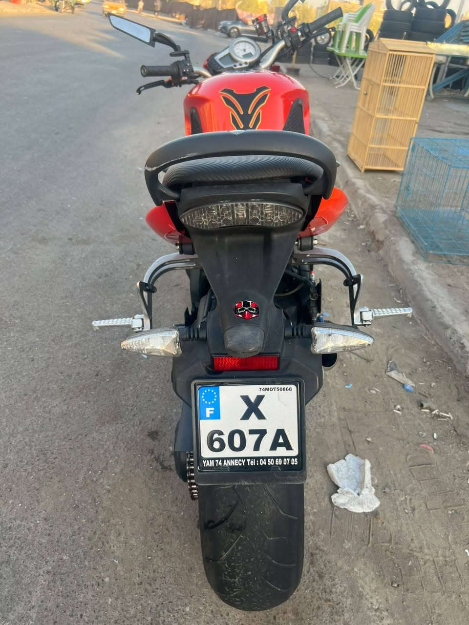 السلام عليكم شباب دراجه ترايمف سبيد تريبل 1050 (triumph speed triple 1050). 2012 🧿دراجه بحالة الوكاله 
حجم المحرك 1050cc فجوج برمبو من وكاله تك هاوزن  بلاد لاحماوه ولاصوت ولاتنقيص ولا دخان
عليها برمجه بك فاير قويه دراجه بحالة وكاله نكره سلف بكل وقت برغي ممفعوح من محرك كفاله عامه دبل راديتر دهن وراديتر مي دبل راديتر  غراض z. Kawaski جيب وشد 
السعر 25 وبيها مجال  لشراي  يشلع عيوني وماكو هيج سعر لو تفتر العراق كله 
خواتها موجودات بضلال بي 50 
والتعجبه وماعندا كدامه دراجه اي شي بدراجه لو شخط اكلك بي قبل لاتجي ولاتعب نفسك اني تحمل مسؤلية اي شي خارج عن مذكور 
العنوان بغداد منطقة السيديه 👍🏽

*********** بي واتساب وخط مفتوح بغداد, العراق
