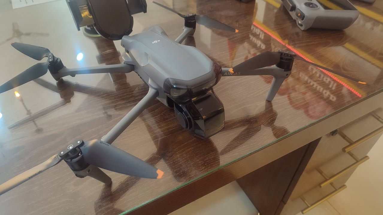 درون AIR 3s للبيع
استخدام بسيط نظافه 90% 
مكاني ناصرية لا يوجد توصيل 
هـ / ***********
