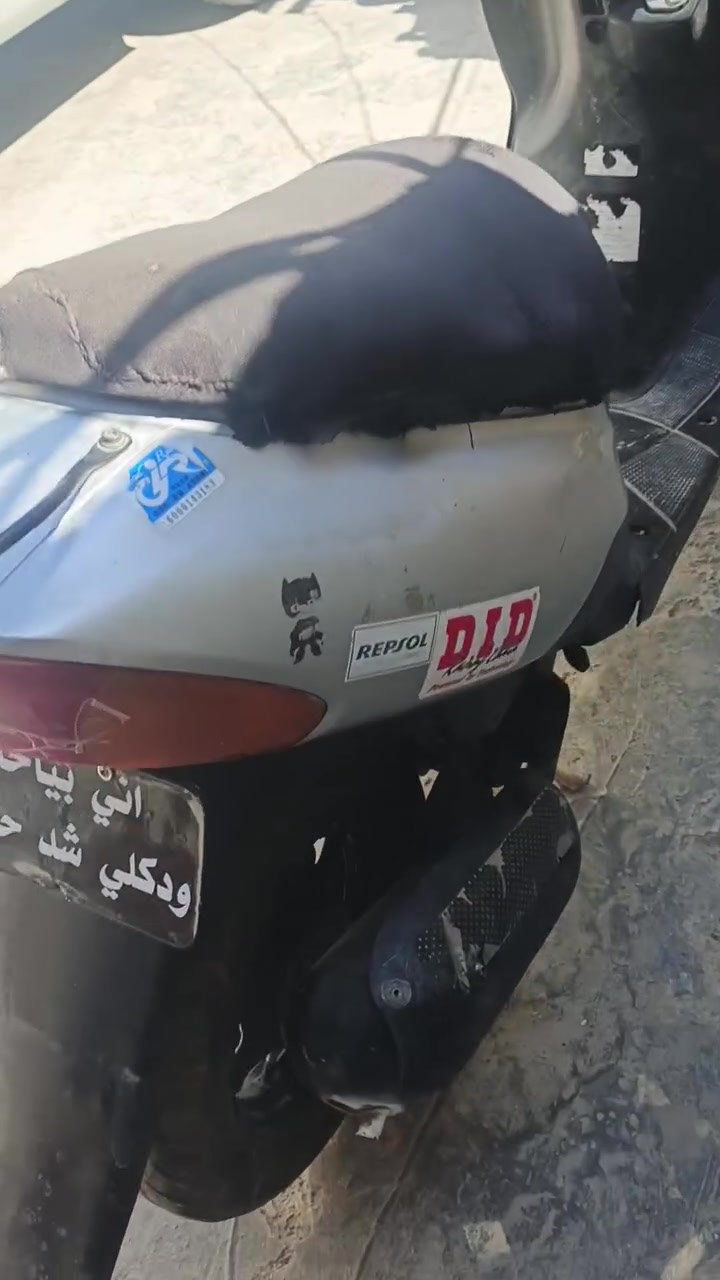 سلام عليكم عندي هايلدراجه اريد اراوس بدراجه ايراني بدون حتلو بيه تبخير كايمه المهم بستمشي حتلو تعبانه مايهم دراجدتي نظيفه نكره كله شغاله بغداد بوب شام قرب الحسينيه الراشديه هذ رقمي ***********
