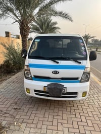 كيا للبيع دخول جديدسياره زيرو كير مكينه جاهزه تدفئه مديل 18 متومه متوم...