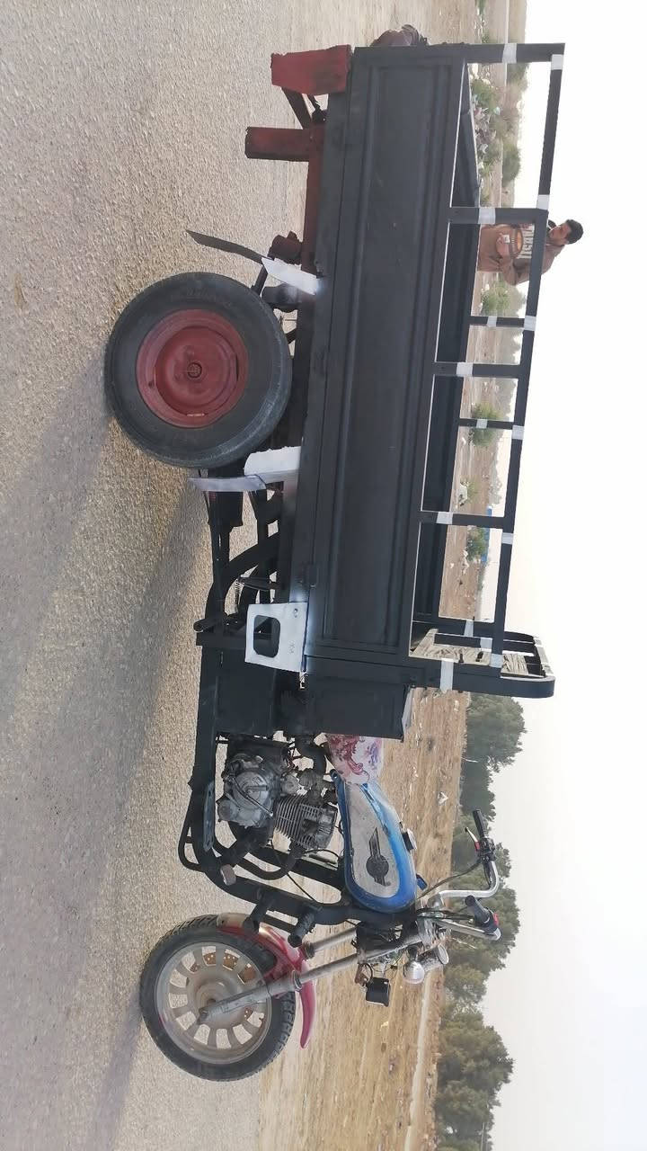 سلام عليكم ستوته البيع متيار موديل 2011 وراق صولي شرط الصولي كهربائيات كله شغاله محرك جديد تخم تاير جديد شاصي مكفول مكاني بابل تصل آبيك خير ودلل ***********
