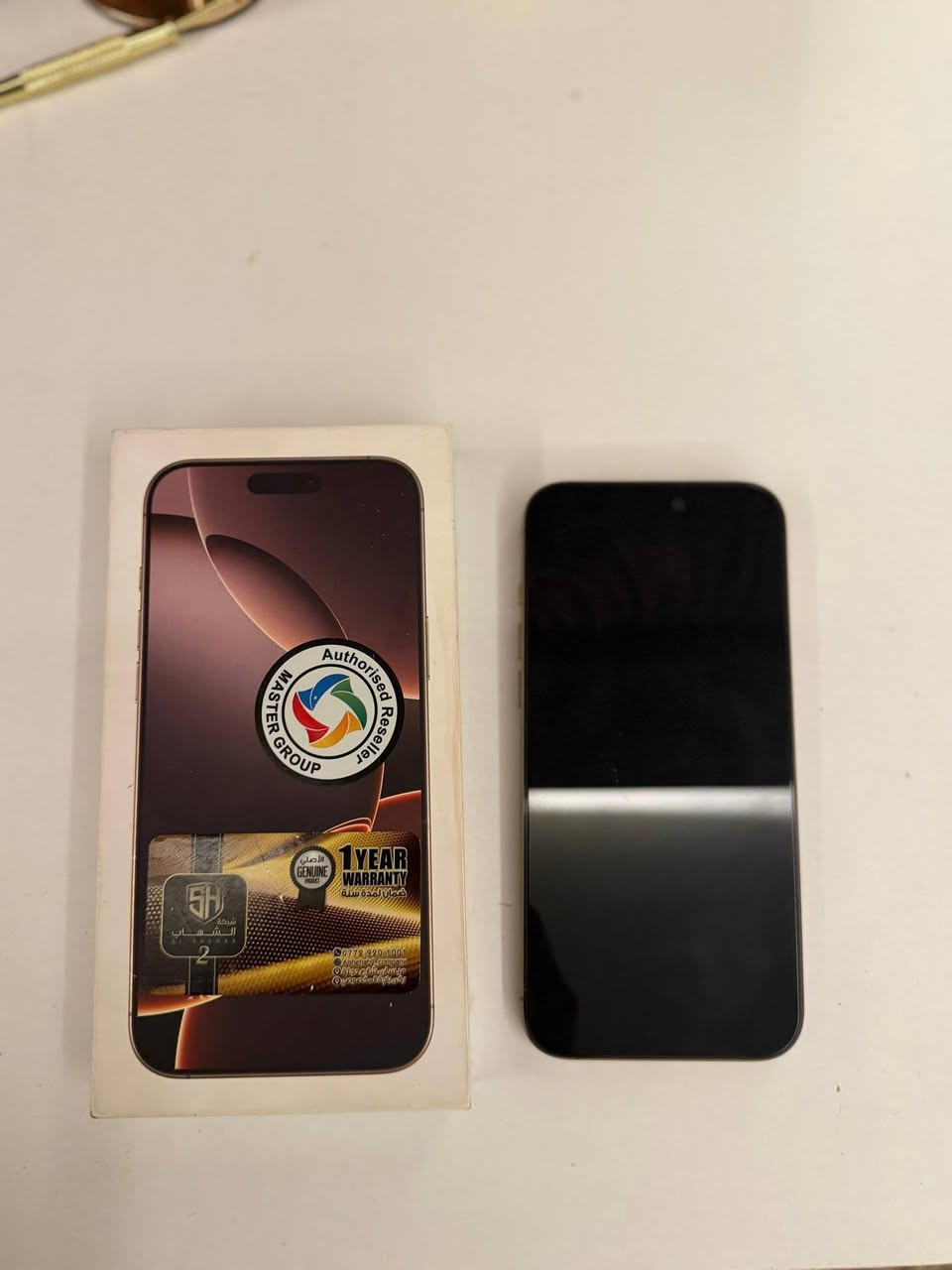 السلام عليكم 
ايفون 16 برو ماكس  
ذاكره 256 
مستخدم اقل ال8 اشهر بعده بالضمان 
جهاز مضمون من الزلغ وبحاله جدا ممتازه 100% 
بطاريه 97
عنوان .بغداد او ميسان العماره 
مليون و400 قفل 
للاستفسار 
***********
