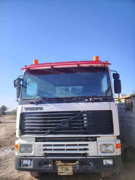 سلام عليكم سياره للبيع مديل ٩٢ السياره مكفولة كفالة عامه مكينه ٢٢ كير ٣؛٣ مجموعة ٨٢ تخم تاير عوزه بس زوج المكان الكوت رقم الهاتف ***********
