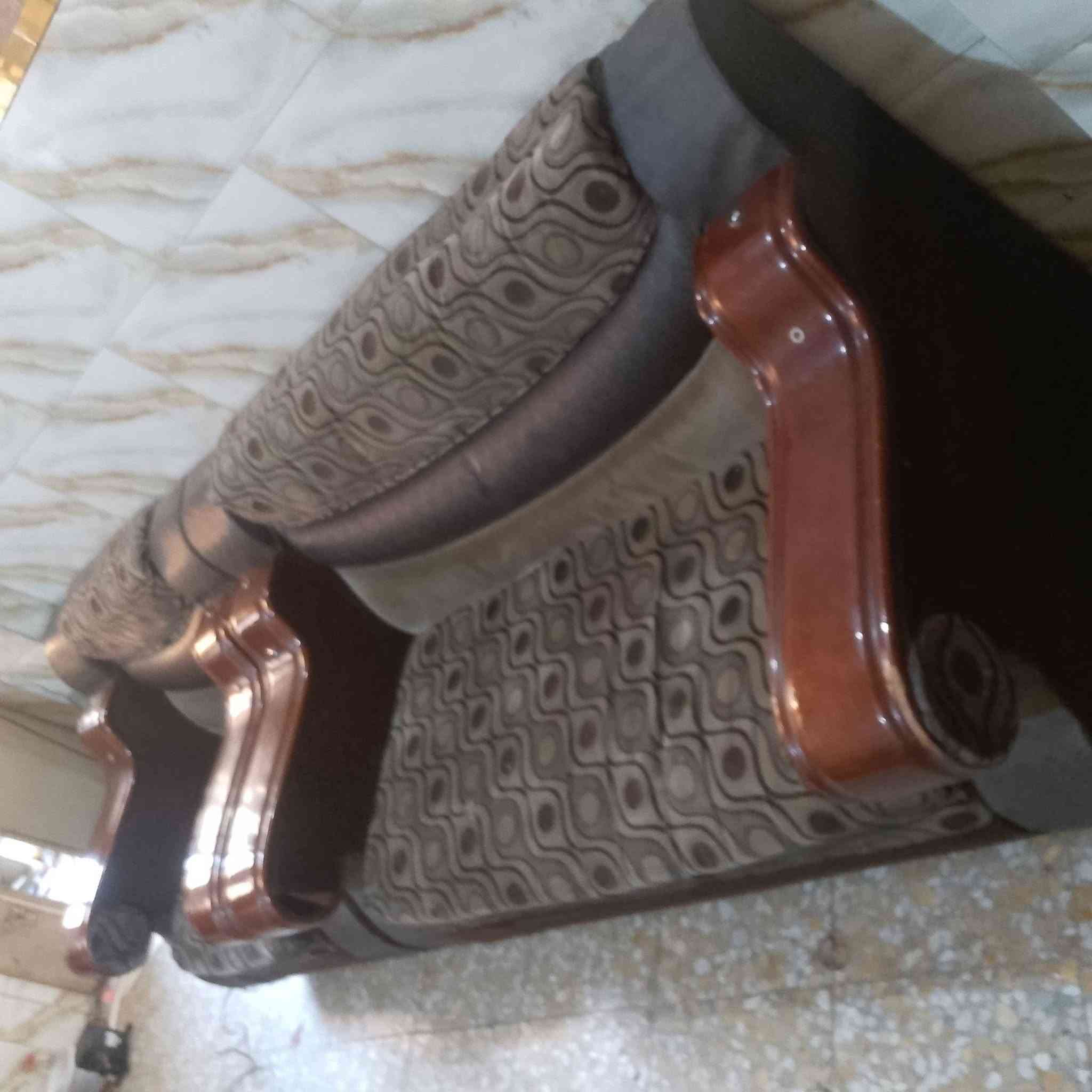 السلام عليكم تخم عدد قنفات 2 كراسي عدد 2 عنوان بغداد لسعر 30


**إذا كنت صاحب هذا الإعلان وتريد حذفه لأي سبب، رجاءا أرسل رسالة إلى الدعم الفني**