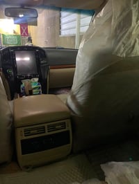 لاندكروز • ٢٠١٢ • حي اور
