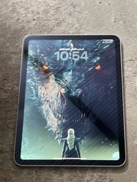 ايباد 11 • ١٢٨ • بطارية ٩٧