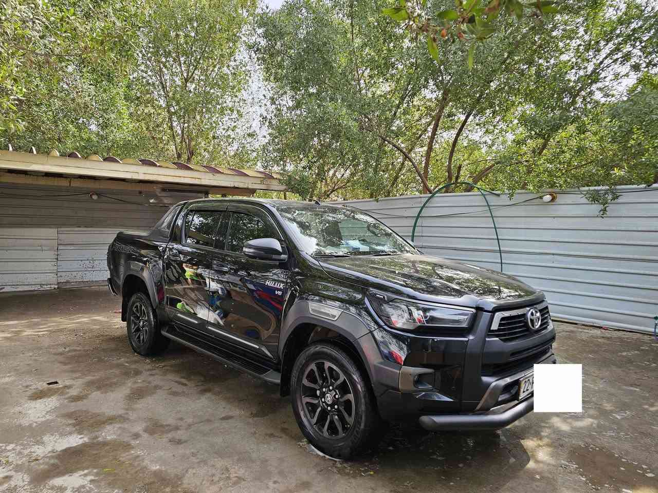 سلام عليكم عندي سياره للبيع بيكم هايلوكس موديل 2023 رقم اربيل كير وتماتيك مكفول كفال عام ماشيه 40 ألف عنوان بغدادالرقم  ولشراي يتصل على ***********
