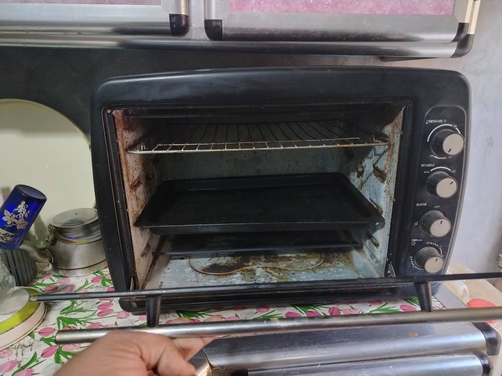 طباخ ليزري عينين شرط جديد ونظيف السعر 35

فرن كهربائي حجم كبير 4 هيترات شرط الشغل السعر 35
للأستفسار الاتصال
*********** السماوا, المثنى
