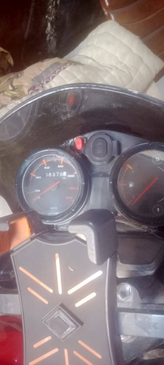 سلام عليكم اخواني هاي البوكسر للبيع موديل 2023 نقوصات دواسات رجلين فقط الدراجة بدون اوراق اكفلك عشائر وسرقة ودولة وتروح ادك ارقم الشاصي السعر 775قفل قفل للتواصل ‏‪***********‬‏
