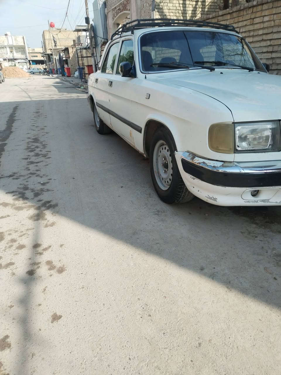 سلام عليكم  فولكة للبيع مكينة بلدية  سعر 28  وبيهة مجال  للاتصال ***********  مكان بغداد
