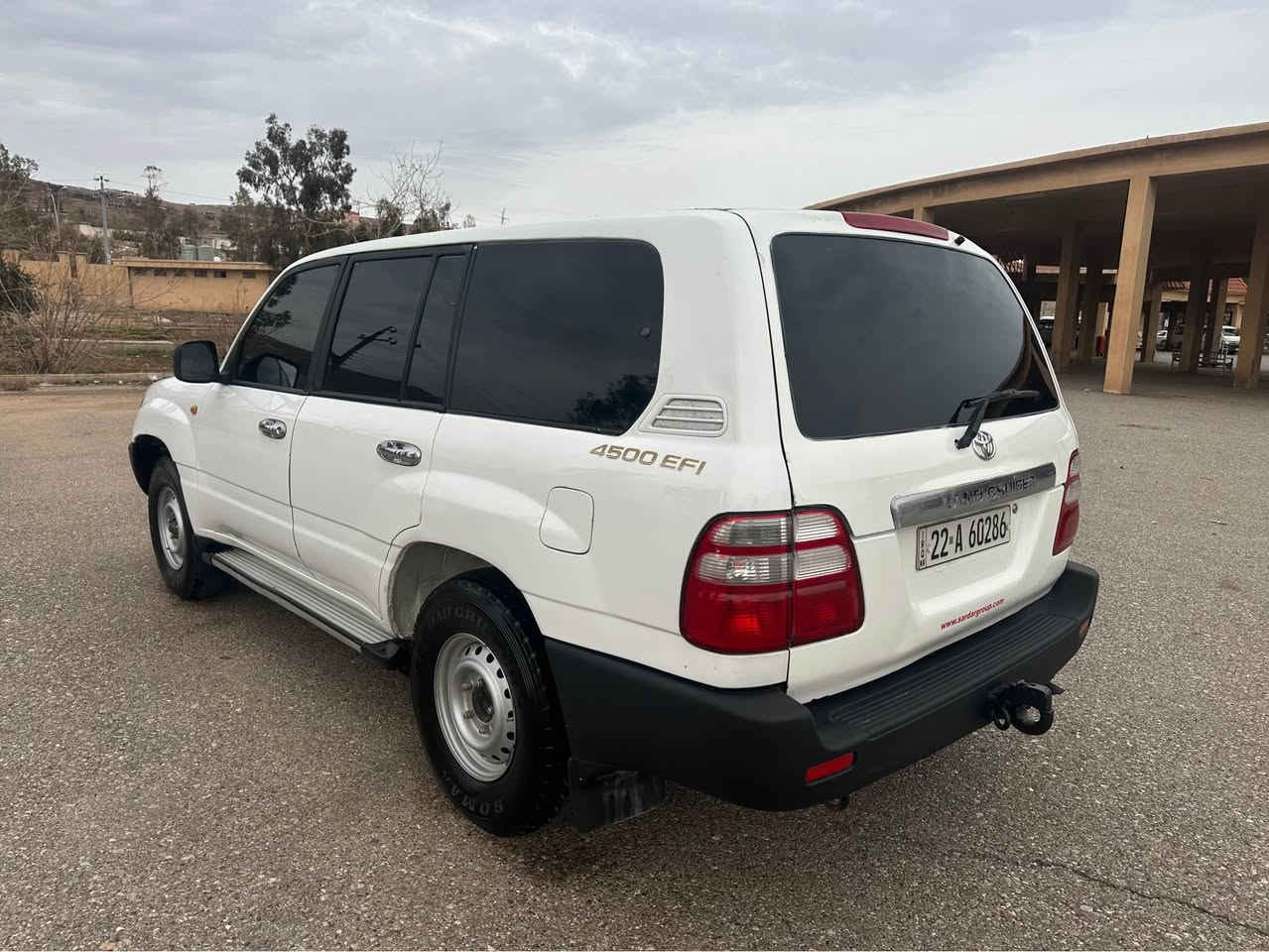 له سه ر ايزني كاكي ادمين فروشتني خيرا  
مونيكا G  2002 فول عادي بوياغ عام بشتو بيشي ده عمي نيه سه نه وي نويه هه تا ٢٠٣١ تا زه يه ناوي نيه له عاسيبه ي بغدا به شه رتي تعويل اصلي
گيرو مه كينه اكسل به شه رت
شانصي هيجي بيوه نيه زور خاوينه سحري ٩٤ وه ره قه و كمي مجال شوين كؤيه *********** كويسينجاك, أربيل
