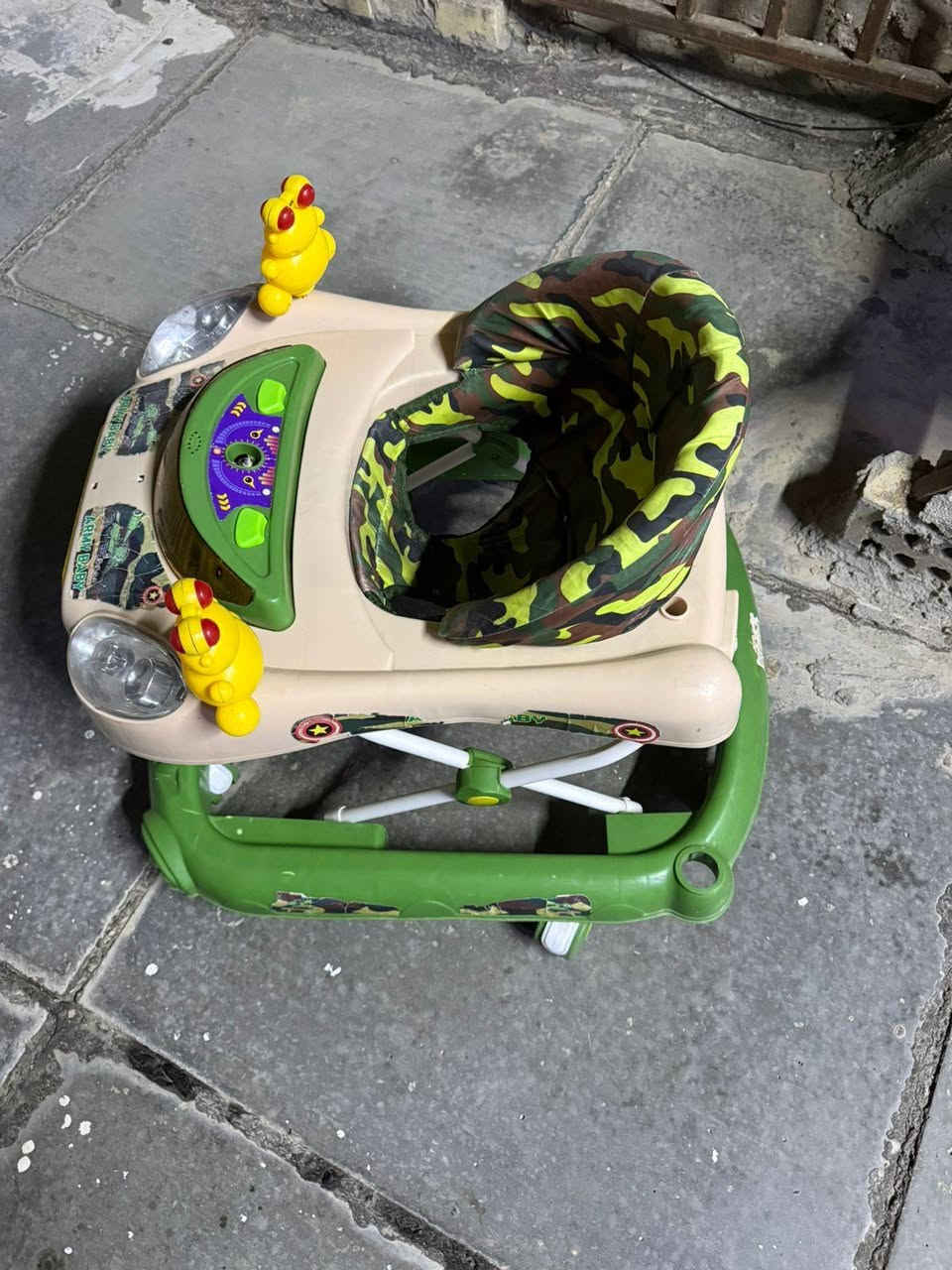 متاح مستعملات شهر مابيهن اي ضرر المكان بغداد الحريه مدخل البستان
***********
