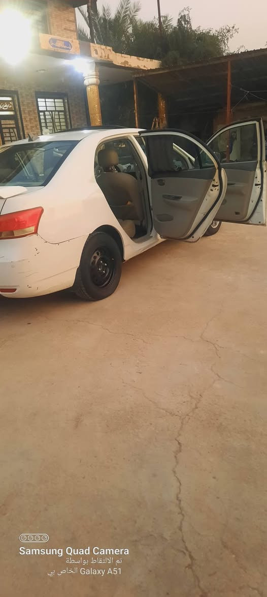 السلام عليكم للبيع سياره بي واي دي جي ثري مديل 2012 مكينته او كير كورله رقم بابل بسمي مكفوله من الضربه ماعده صبغ بابين او الجاملغات الكدام والبنيد تخم تاير جوه التبريد نقص كمبريسر مجسل تاب السياره يشهد الله مال جناي لاتصال على رقم*********** مكانه بابل السعر 55اوبيه مجال
