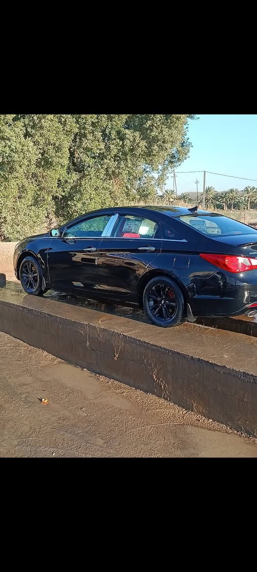 سلام عليكم سوناتا ١٣ امريكي للبيع ضربتها جاملغين وبنيد سيارة بصمة فتحة فول مواصفات جاهزة وحلوة احلا من الصور 
السعر ١٠٧ وبيها مجال


**إذا كنت صاحب هذا الإعلان وتريد حذفه لأي سبب، رجاءا أرسل رسالة إلى الدعم الفني**