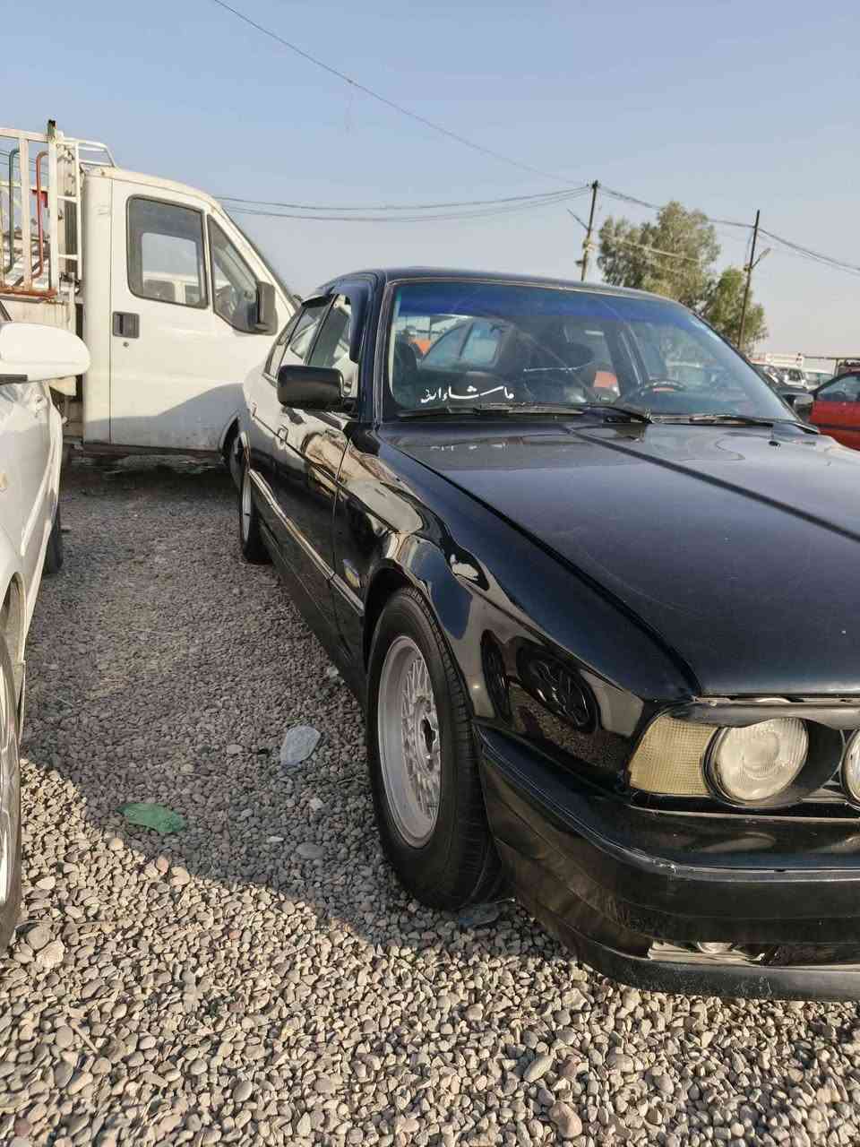بیئێم ،525 گێروو مە کینەی بە شەرتت،  مۆدێل 90 گێر حادی   بێ لێدانە تە نیا جەمپێکی بچووکی پشتی هه یە نرخی45$ چوار تا یە ی تا زە ی لە ژێرە سە نەوی تا 2030  بۆ زانیاری زیاتر پە یوندیم پێوە بکە ن *********** أربيل, العراق
