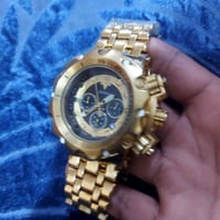 ساعة • قابل للتفاوض