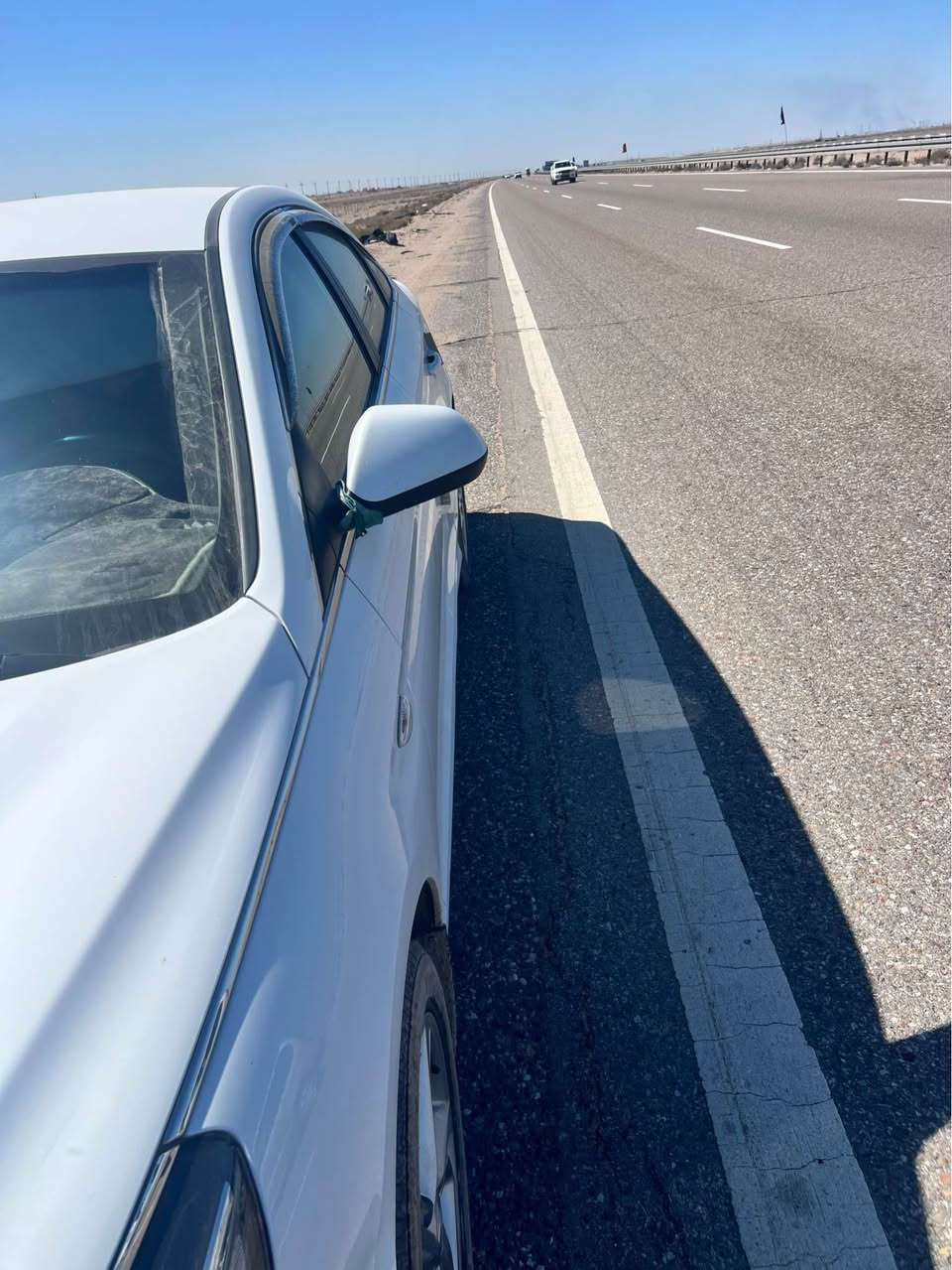 سلام عليكم سوناتا وارد كوري بيها قطعه وحده مرشوشه السياره كفاله ماشيه 30 الف رقم بصره ب اسمي تحويل ثاني يوم جاهزه من كل شي السياره جديده بمعنى الكلمه السعر 190 بيها مجال قليل البصره ابوصخير مكينه 200 دوش خط واحد بانزين *********** البصرة, العراق
