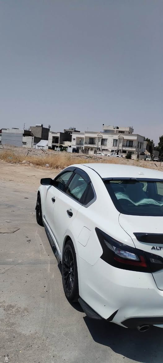 Altima
موديل 2018
لون سبى 
مواصفات sv 
ماوه ى روشتنى 99000mil
فول مواصفات بس سلايت نيه 
كيرو مه كينه به شه رت 
ره قم اربيل
به ناوى خومانه  
تعويل به شه رت 
دوبارچه ى سبوخه 
ارباك به س سوكان ته قييه باقى به شه رت 
فول كمالياته 
٤تايه ى نوى له سه ره 
116$كه مه ك مجالى تيدايه 
***********واتس اب أربيل, العراق
