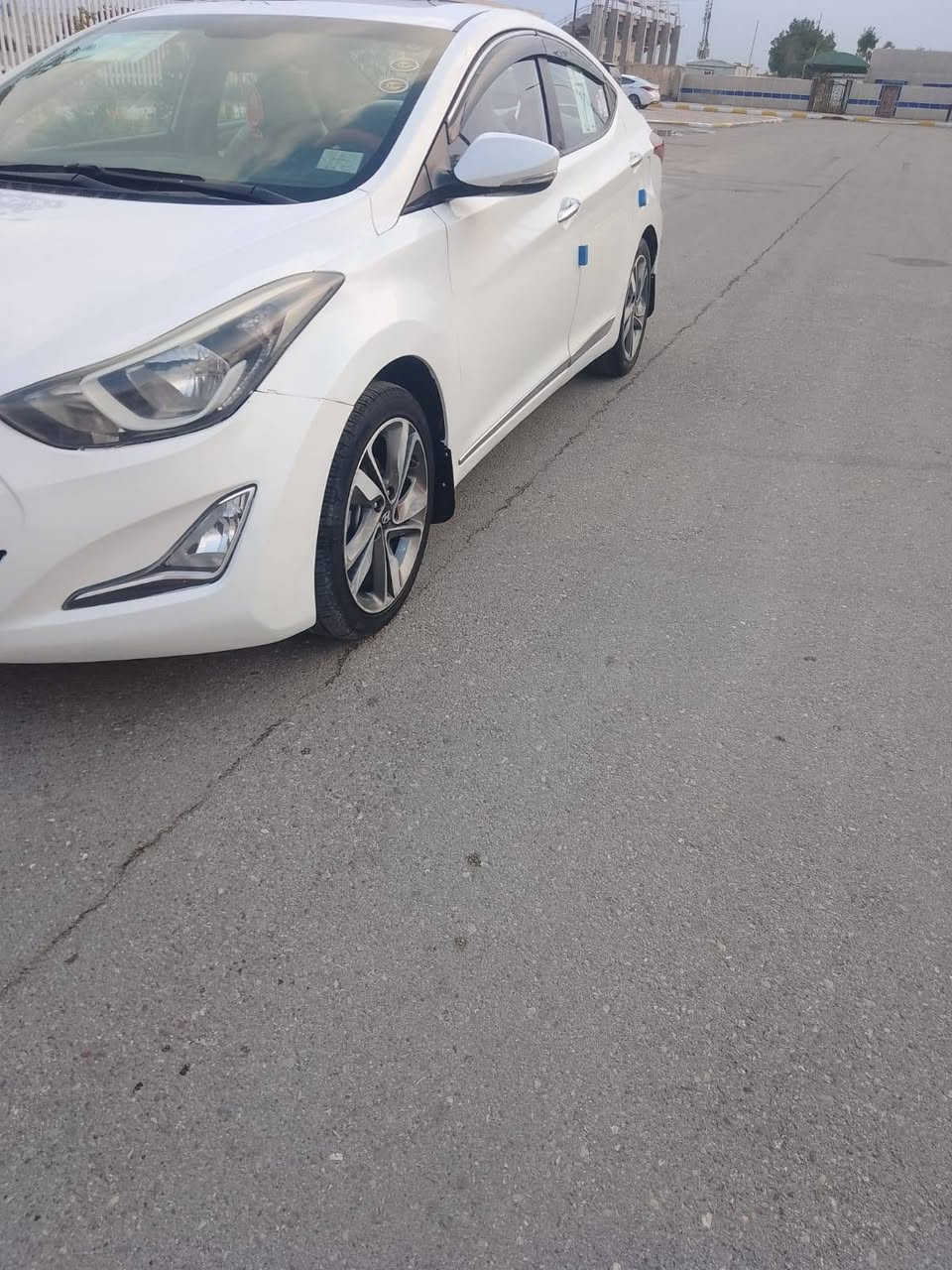 هونداي النترا 2015 وارد خليجي 3قطع صبغ فقط والباقي كفاله عامه رقم ذي قار. فول مواصفات واحد على واحد محرك 1800دوش شرط ما مفتوح سياره جاهزه من كلشي ستخدام شخصي ماشيه 140 مكاني الناصريه مركز السعر 110 وبيه مجال بصيط الجناي 
الاستفسار  *********** ناصرية, ذي قار
