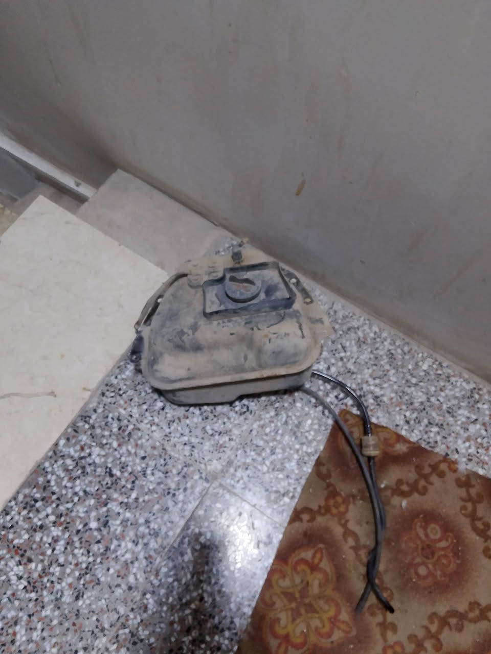 السلام عليكم
تفصيخ دراجة بريز للبيع مكاني الحرية ***********
