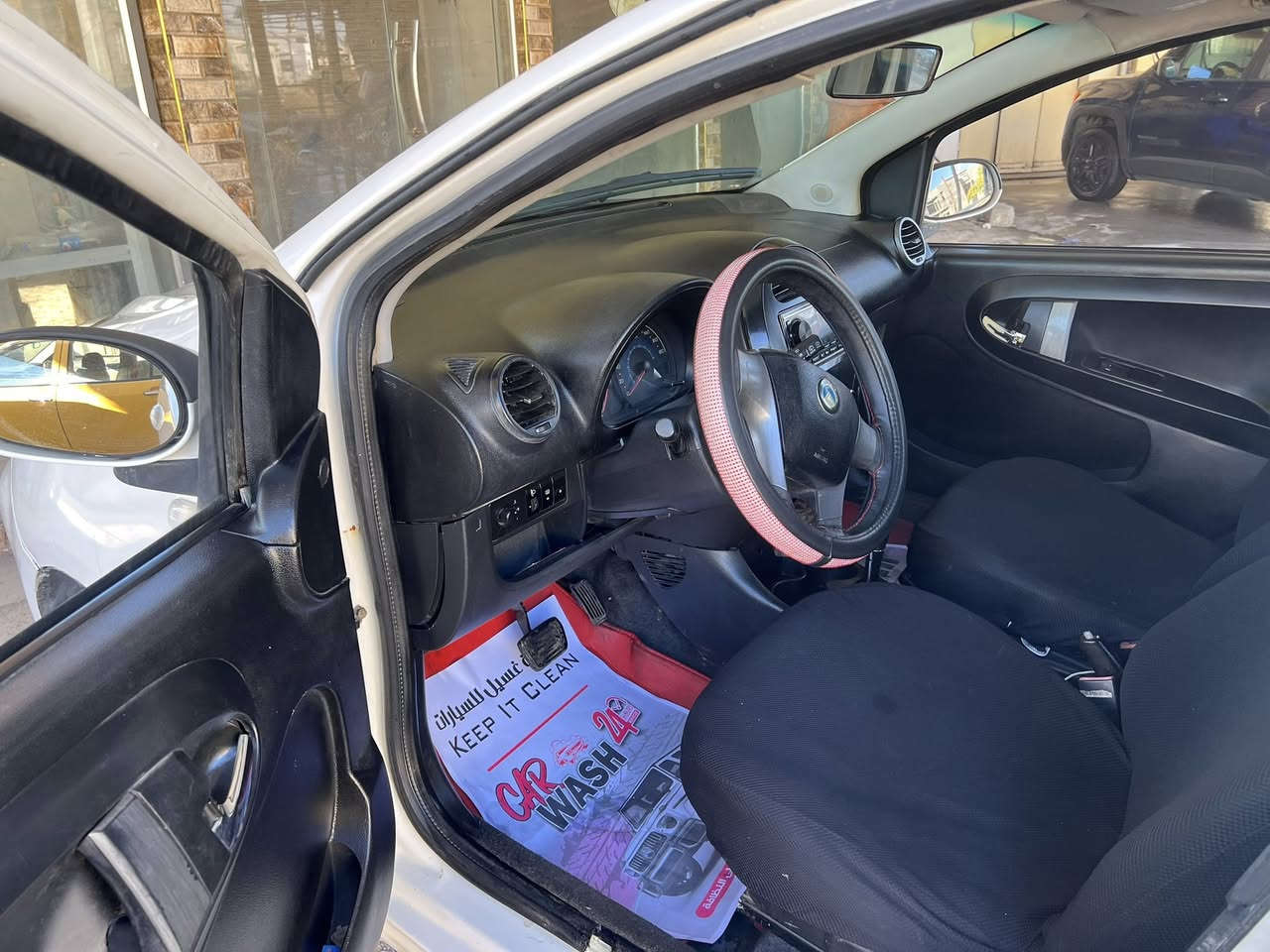 السلام عليكم
باندا 🐼 للبيع مكينه كير شرط 

صبغ حزام 

تبريد تدفئه 

كابون 

سعرها 52وبيها مجال 

***********
