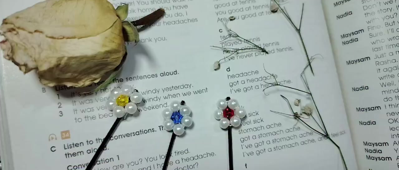 ماشة الوردة 🌸
ناعمة وتخبل عالشعر، لمسة بنوتية حلوة وتخليه تبين راقيه ومميزه ويه تنسيقات الملابس  وتبرز التسريحة بكل أناقه 💕✨
متوفره بألوان ♥️🧡💜💙💚🩷

السعر /٣ قطع بألف 
طلبيهه شمنتضره ☺️

#اكسسوارات_شعر #بنوتات #متوفر_الان #اناقه #هدايا_بنات


**إذا كنت صاحب هذا الإعلان وتريد حذفه لأي سبب، رجاءا أرسل رسالة إلى الدعم الفني**