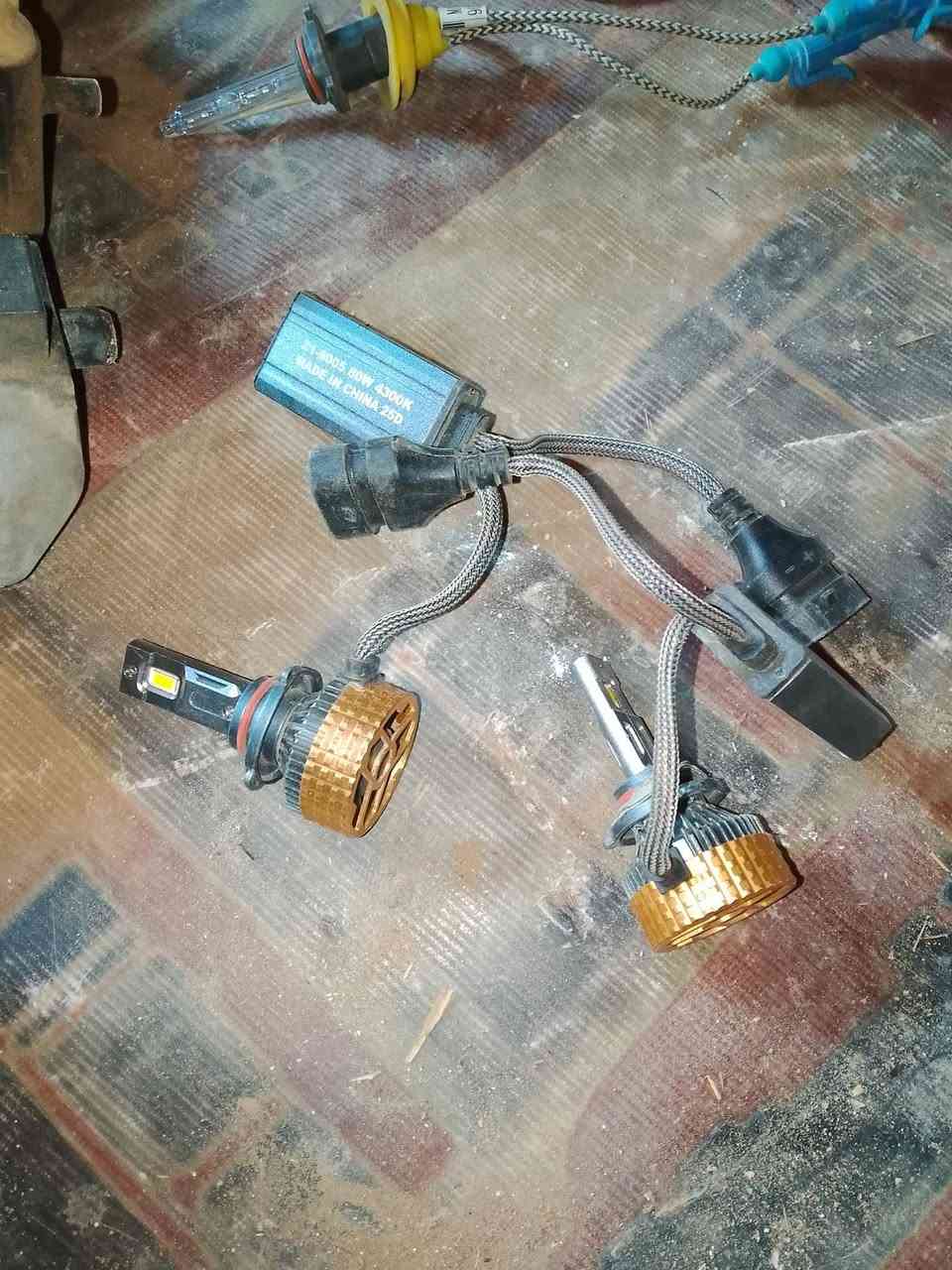 سلام عليكم غراض راس الثور البيع نضيفات وكلهن شغالات قيم وخذ نتصل وتدلل***********
