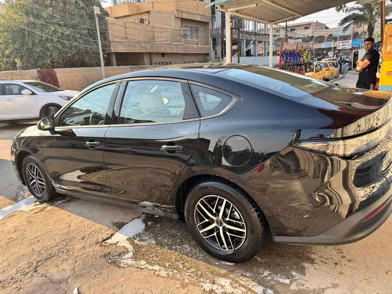 الئ عشاق الأسود مميز ويل كروم
سيل فايف 2025 ماشيه ٧ الاف ويل كروم وكاعيه جلد السعر ١٨٥٠٠ العنوان بغداد الأمين ***********
