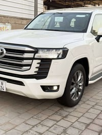 تيوتا لاندكروز للبيع موديل 22  شركة ساز باب اول 70 الأصلي سيارة فول 1/...