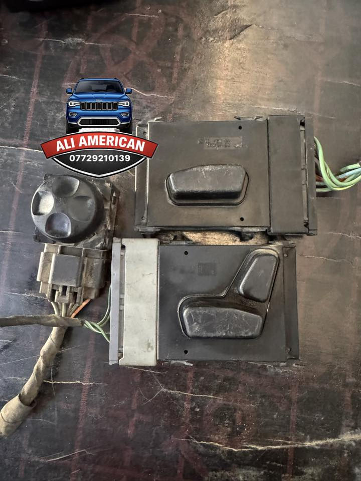 سلام عليكم يتوفرقطع غيار دوج دورنكو 2011-2020 كلشي متوفر ان شالله ويتوفر توصيل لكل محافظات العراق 
مركز علي الامريكي لقطع غيار السيارات الامريكية ***********واتساب
